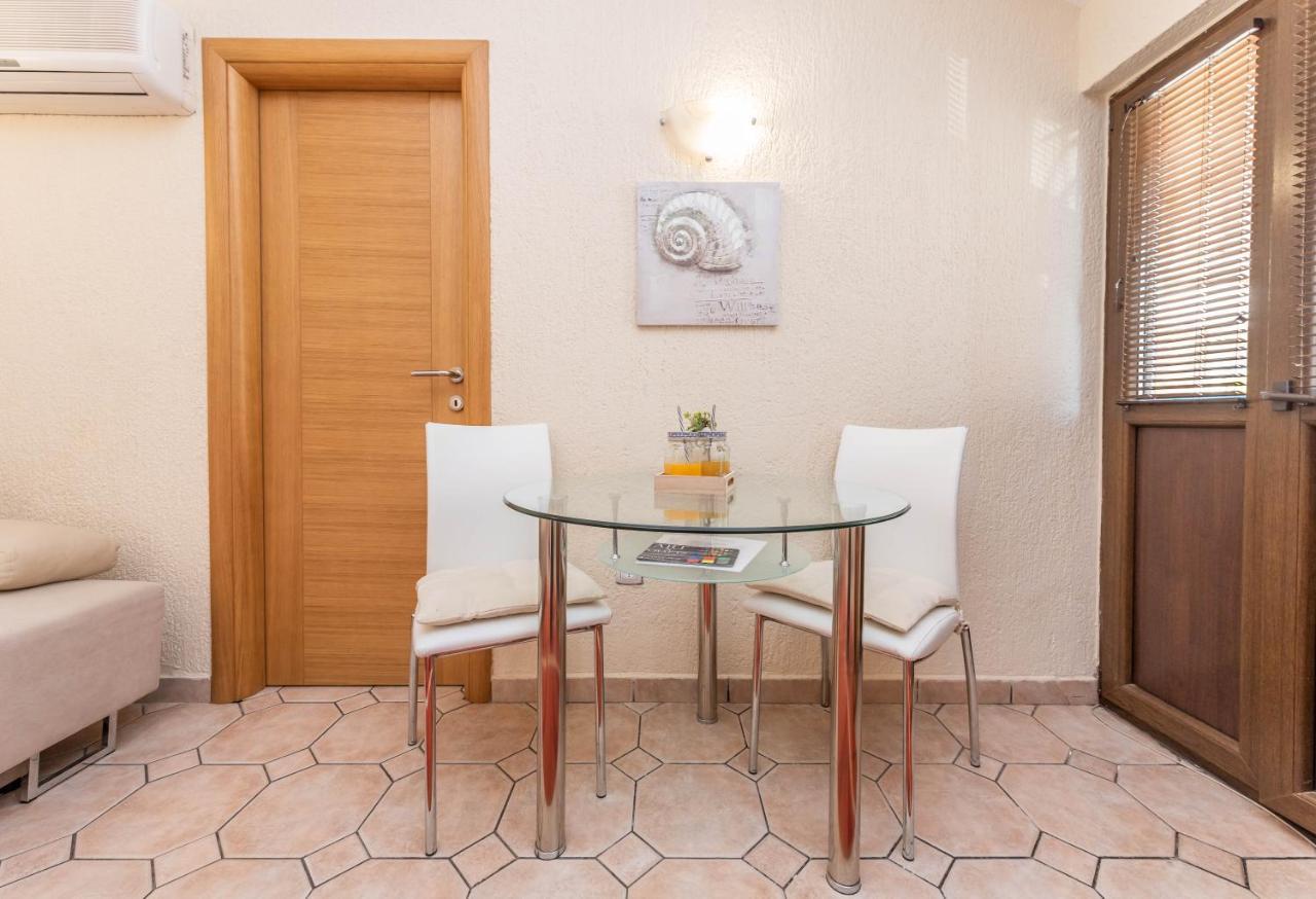 S&P City Center Apartments Kotor Exterior foto